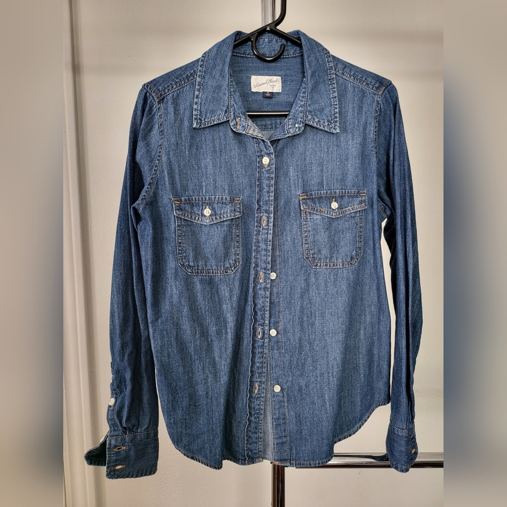 Universal Thread Blue Denim Top